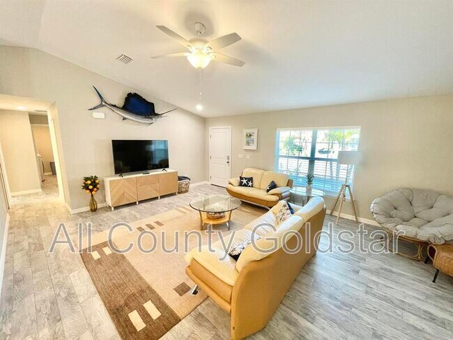 Building Photo - 6253 Magee St