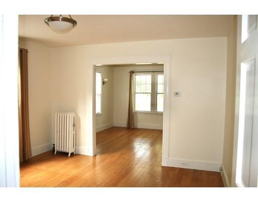Building Photo - 129-131 Raymond St