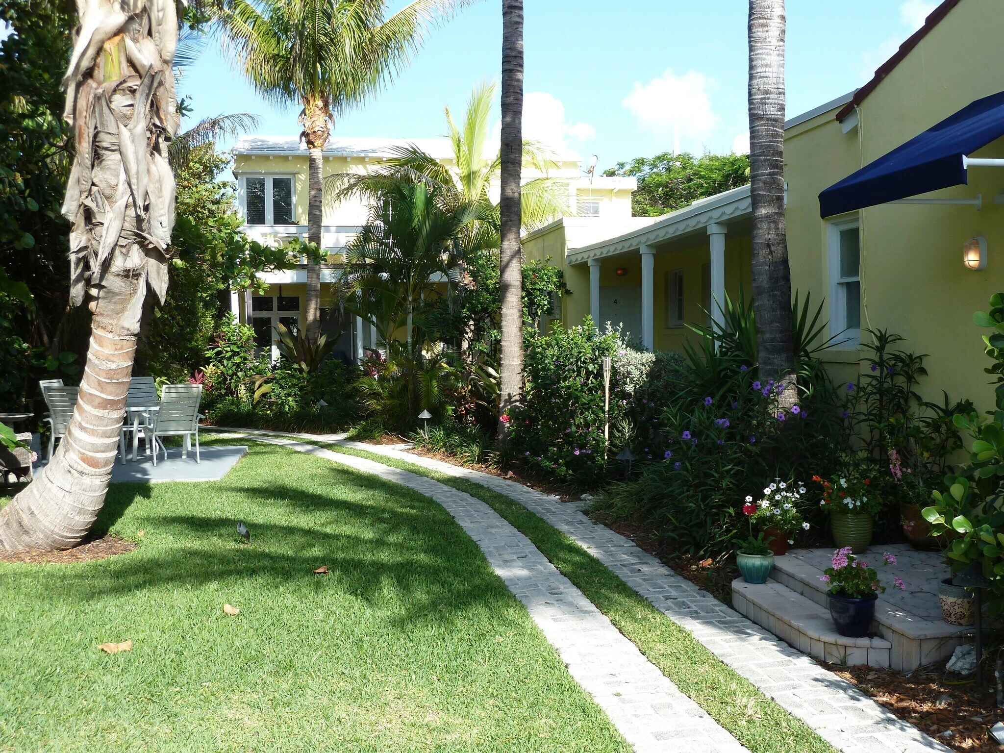 Building Photo - 88 S Ocean Blvd