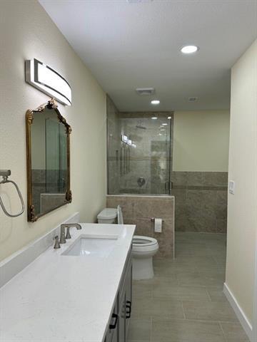 Building Photo - 2900 Druid Dr