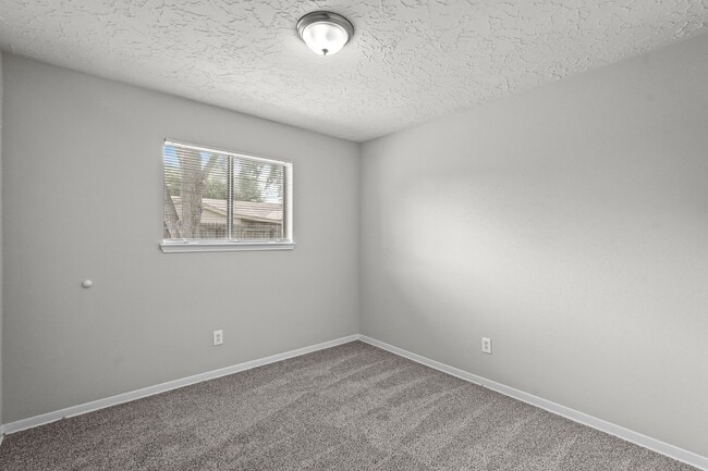 Building Photo - 10811 Coralstone Rd