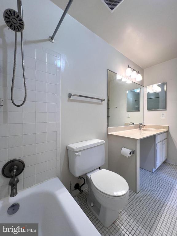Building Photo - 7537 Coddle Harbor Ln