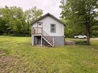 Building Photo - 714 Hazel St