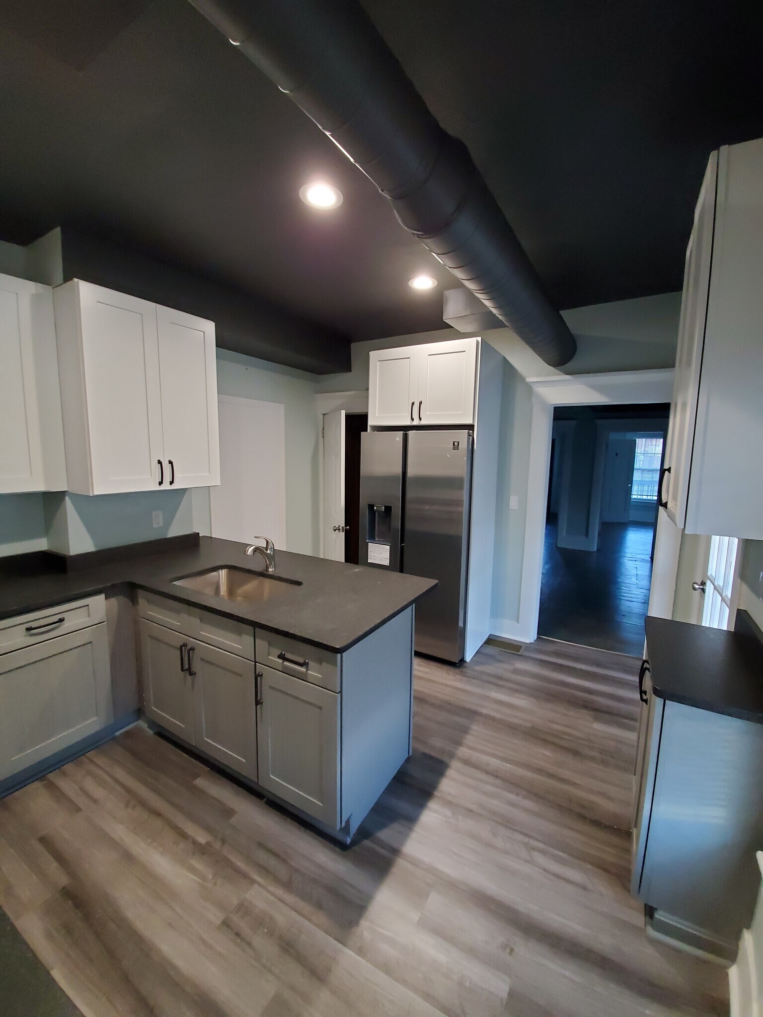 Building Photo - 2 Prospect St