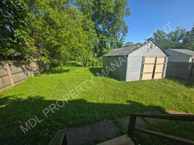 Building Photo - 3-Bedroom House in Saginaw