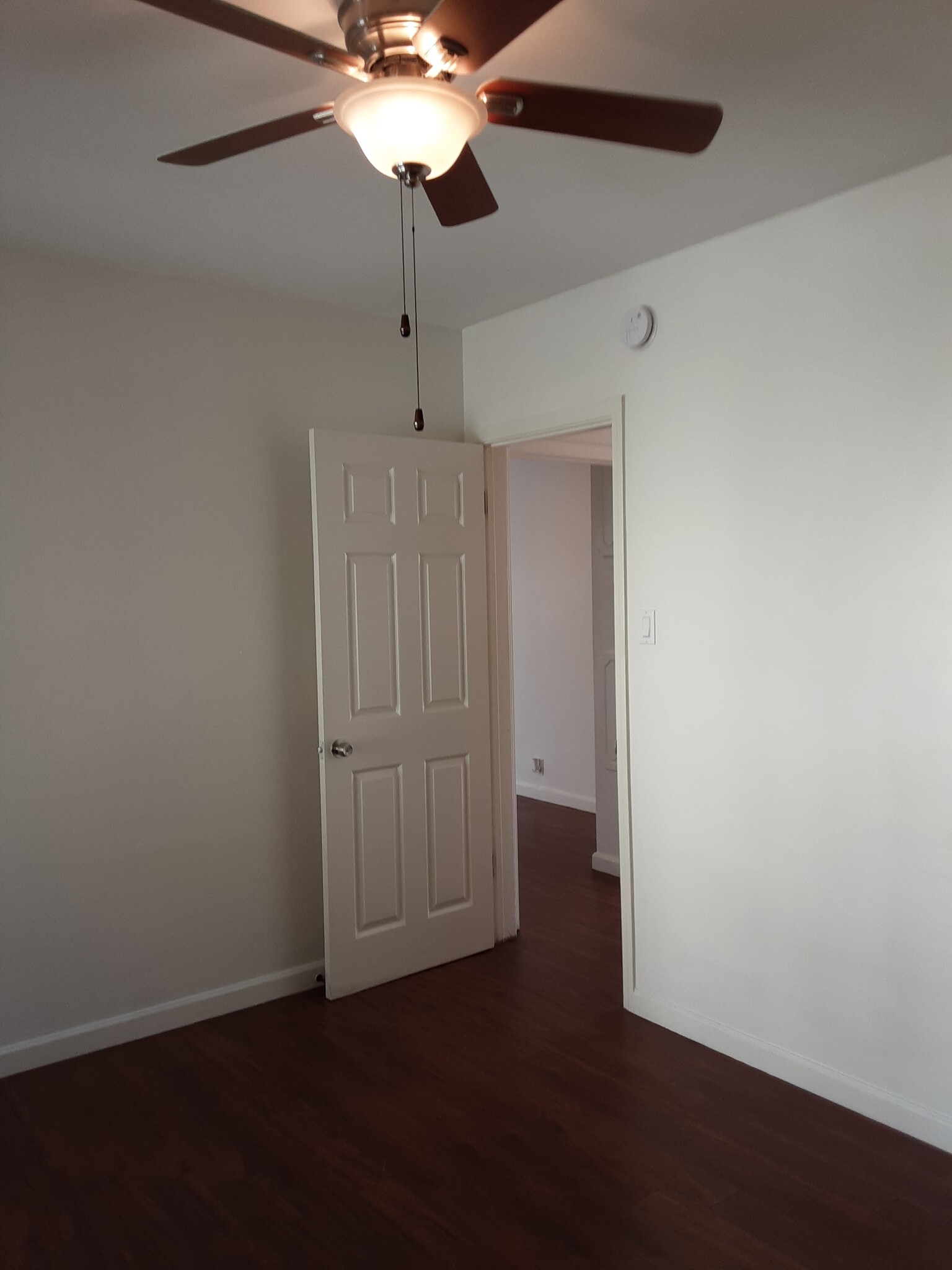 Bedroom Angle 2 - 10857 Jefferson Blvd