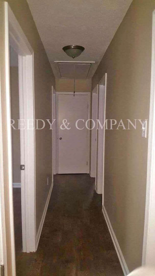 Building Photo - 4225 Arrowhead Rd