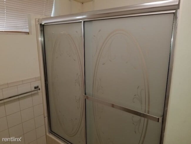 Building Photo - 1 br, 2 bath Condo - 132 D Beverly Hills T...