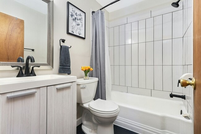 Building Photo - 157 Mississippi Pl