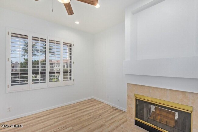 Building Photo - 7222 E Gainey Ranch Rd