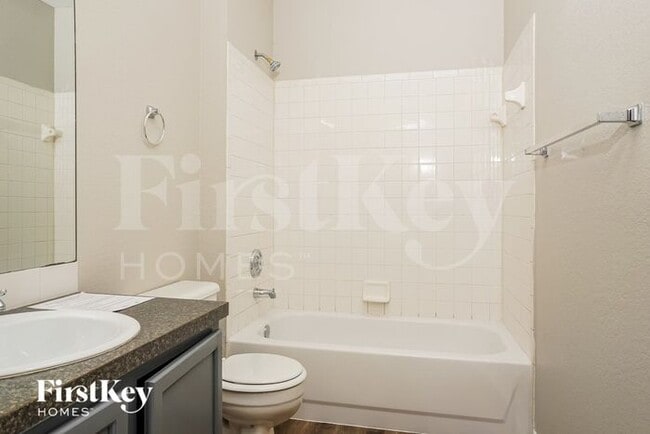 Building Photo - 2999 Ponce De Leon Blvd