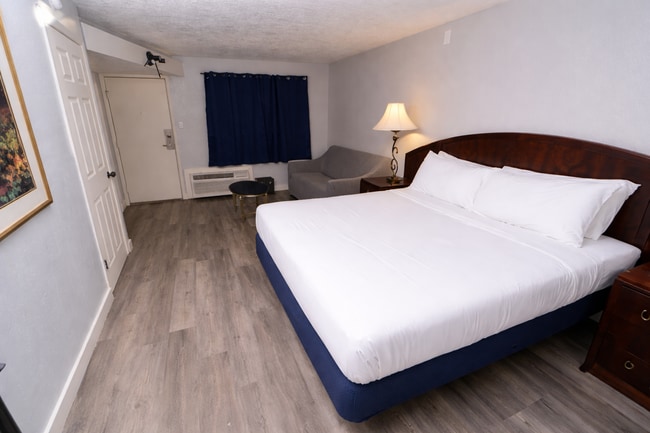 Building Photo - 2530 Bloomfield Hwy