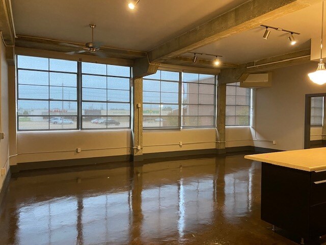 Living Room/Dining Area - 1815 Military Rd
