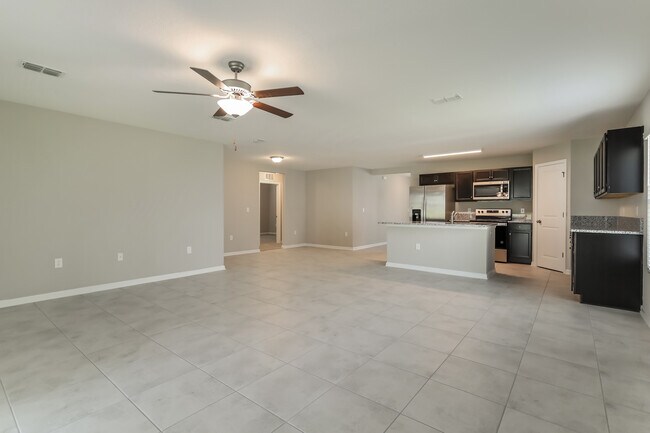 Building Photo - 9153 Open Field Rd, Jacksonville, FL