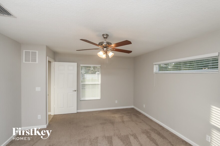 Building Photo - 1525 Talbott St