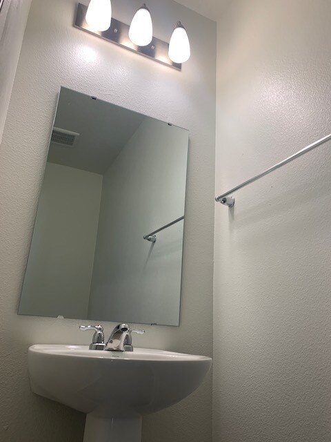 Building Photo - 2305 Carrabelle Wy