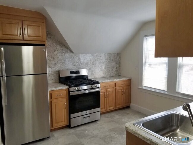 Building Photo - 51 Wallace Row