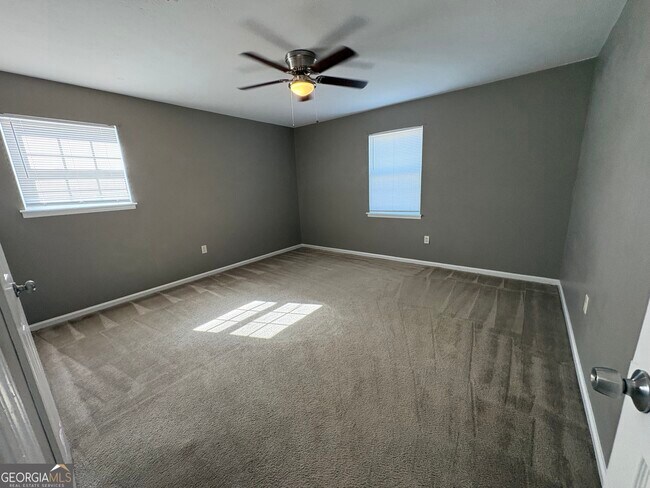 Building Photo - 1701 Claxton Dairy Rd