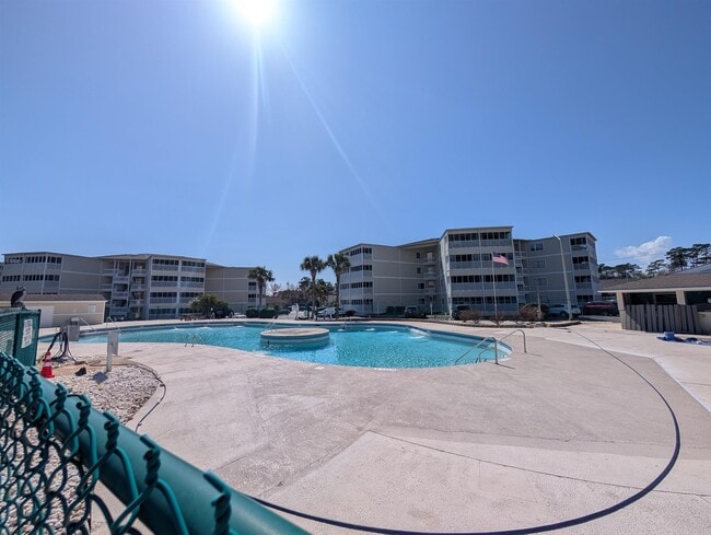 Building Photo - 4350 Intercoastal Dr