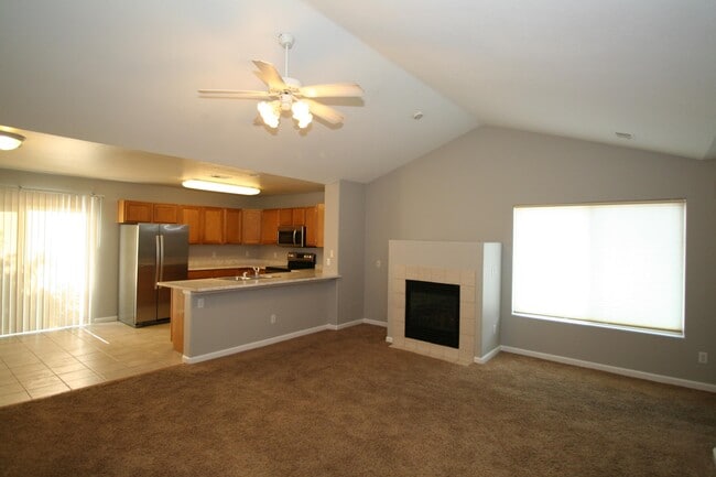 Building Photo - 18052 Becket Dr