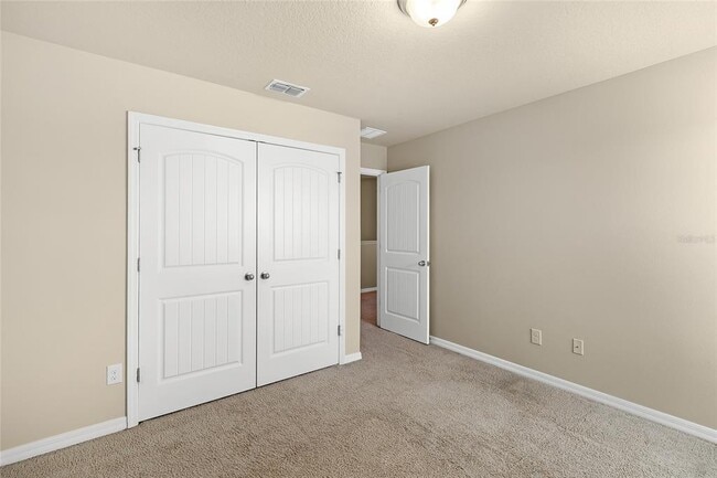 Building Photo - 16043 Pebble Blf Lp