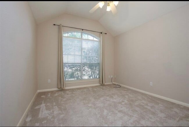 Building Photo - 1110 Parkhaven Ln