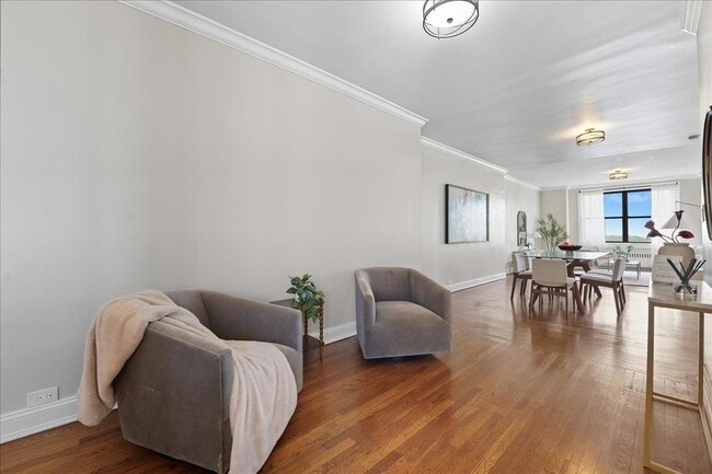 Building Photo - 2600 John F. Kennedy Blvd