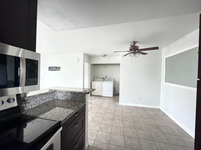 Building Photo - 207 Woodland Pkwy