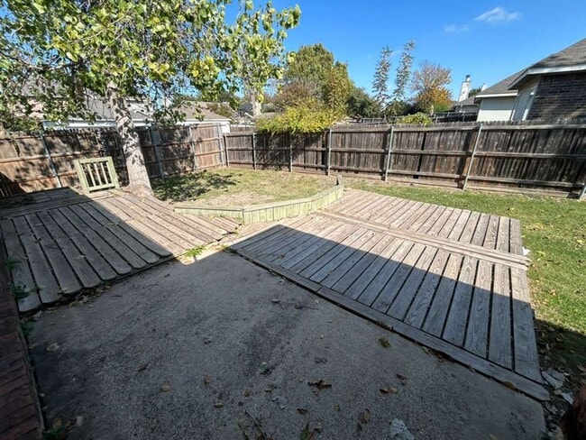 Building Photo - Location....Location....Location....