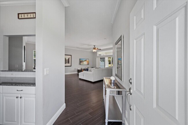 Building Photo - 2573 Country Golf Dr