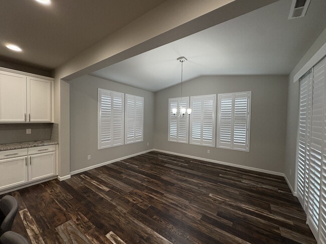 Building Photo - 14011 63rd Ave E