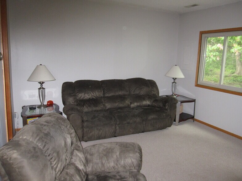 Living Room - 7472 Germane Trl