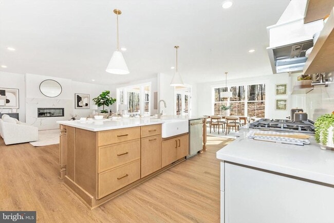 Building Photo - 1199 Hoods Mill Rd