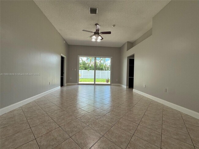 Building Photo - 14228 NW 19th St