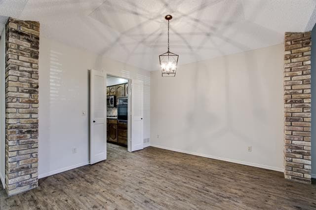 Building Photo - 3331 Lanarc Dr