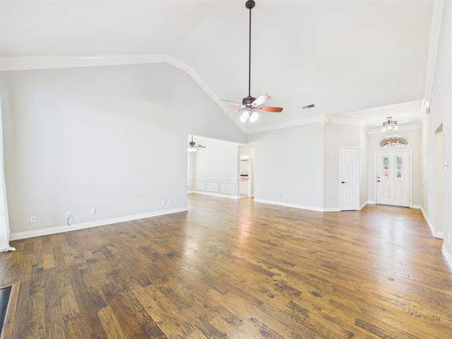 Building Photo - 1125 Prospect Dr