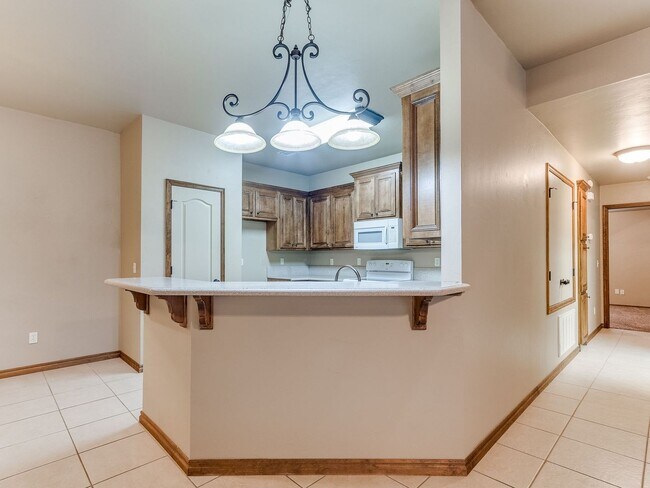 Building Photo - 2409 Kyle Robert Ln
