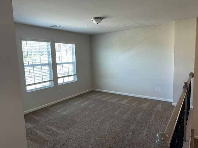 Building Photo - 17401 Carolina Hickory Dr