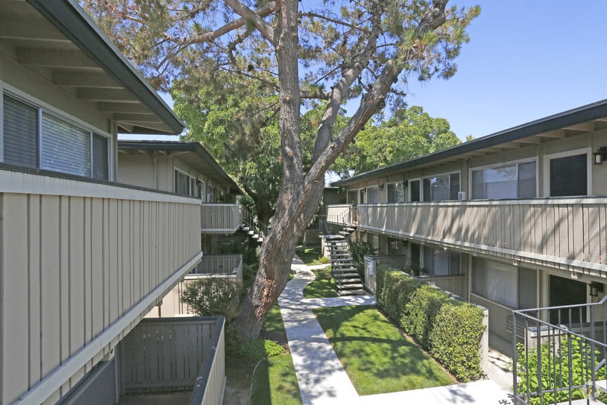 Sycamore Park 398 Boynton Ave San Jose CA 95117 Apartment Finder