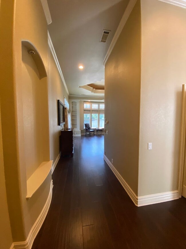 Building Photo - Stunning American River Canyon Custom Home