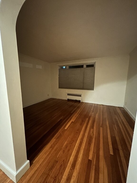 Building Photo - 60 Sutherland Rd