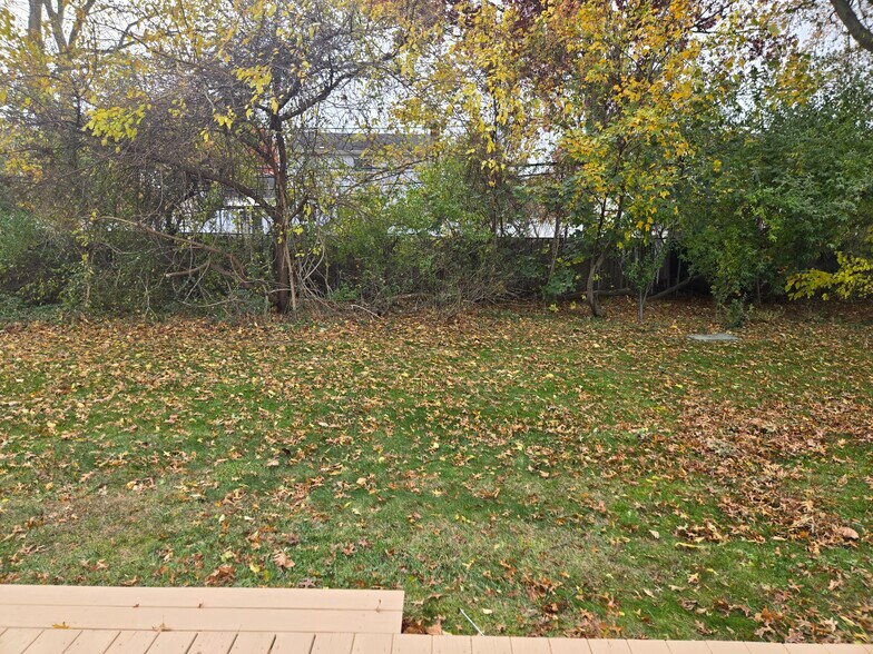 Building Photo - 68 Scarlett Dr