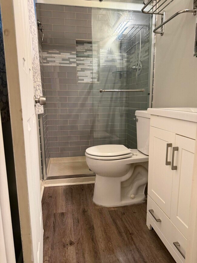 Building Photo - 17422 Keppen Ave