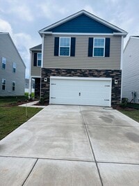 Building Photo - Hickory quiet, family-friendly neighborhoo...