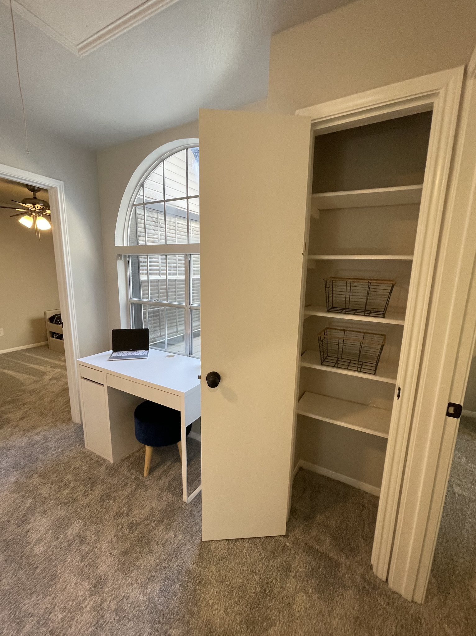 View of the landing area with Homework Nook and Closet - 6633 Queensclub Dr