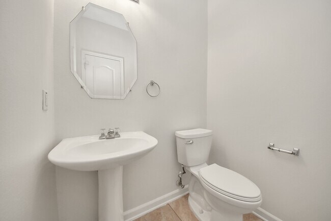 Building Photo - 3526 Cactus Creek Dr