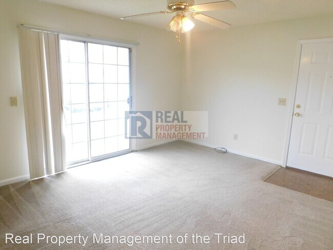 Building Photo - 2 br, 1 bath House - 515 Mystic Drive Unit A