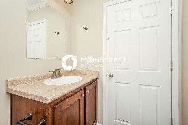 Building Photo - 3 Bedroom Pet-Friendly Home in Spring Hill...
