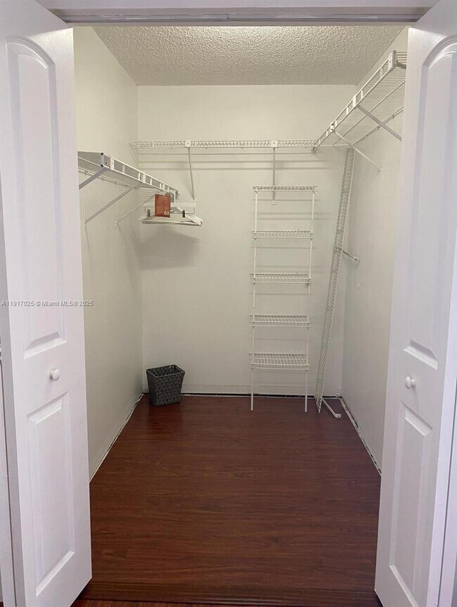 Building Photo - 3451 NW 47th Ave