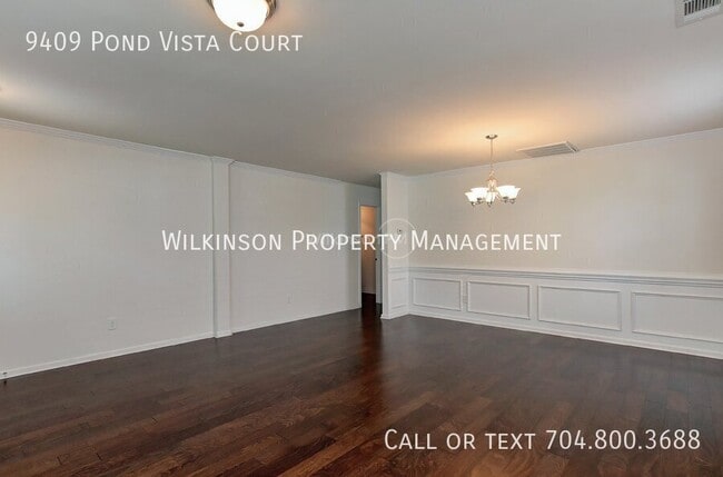 Building Photo - 9409 Pond Vista Court